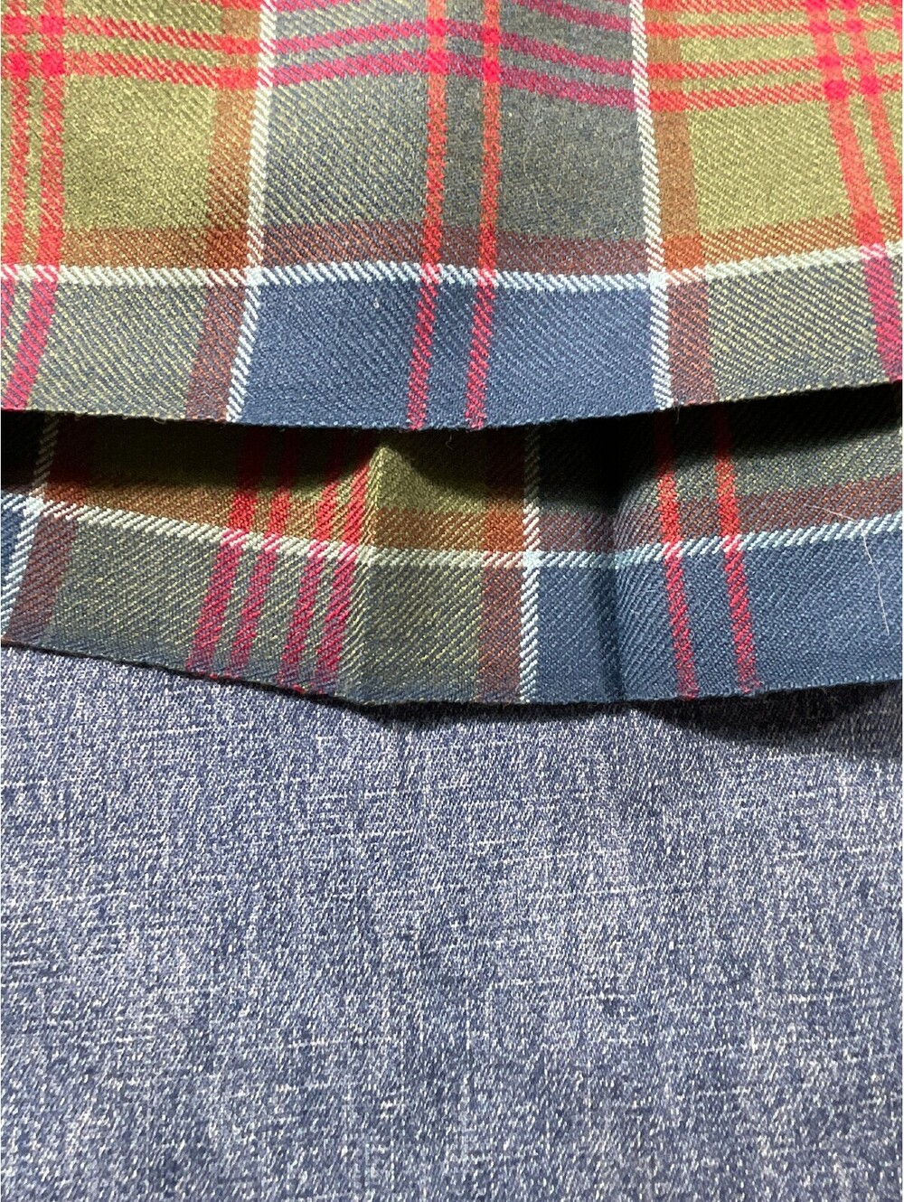 Fabulous 100% wool tartan kilt never worn selvedge edge hem great fabric - Picture 6 of 7